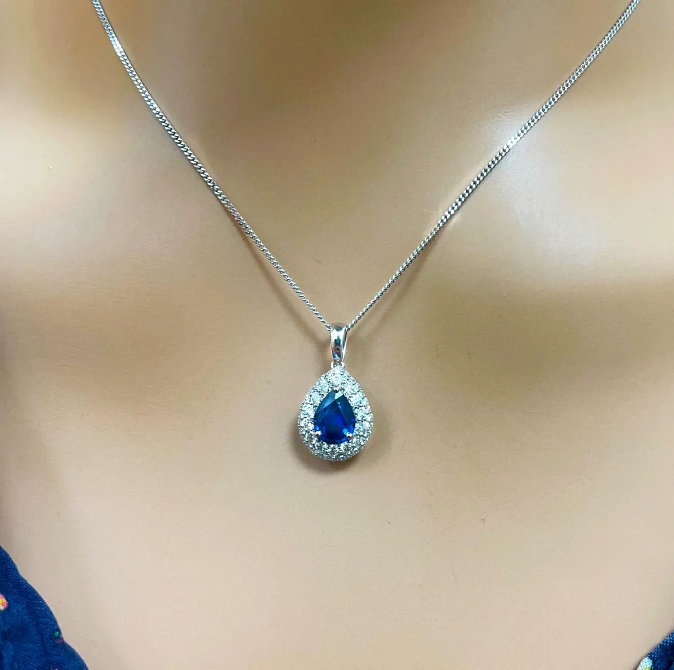 18ct White Gold Double Row Halo Diamond Blue Sapphire Pear Pendant&Chain 0.32ct