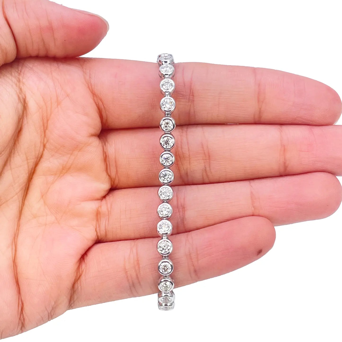 14ct White Gold Natural Diamond Bezel Tennis Bracelet 5.54ct 7inches  Diamond Bracelets