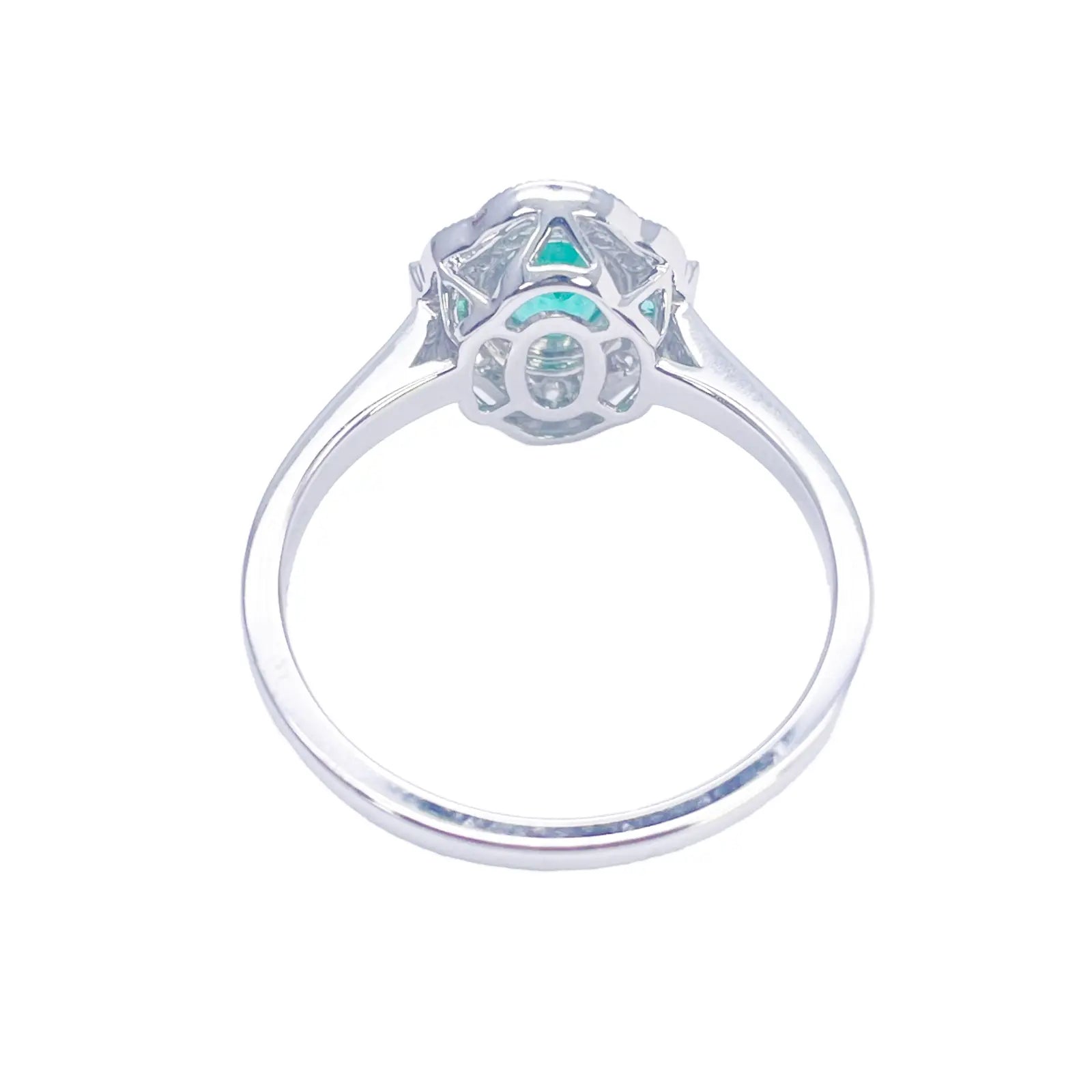 18ct Gold Natural Emerald Diamond Ring Round, Baguette & Oval Cut 0.66ct  Diamond Ring