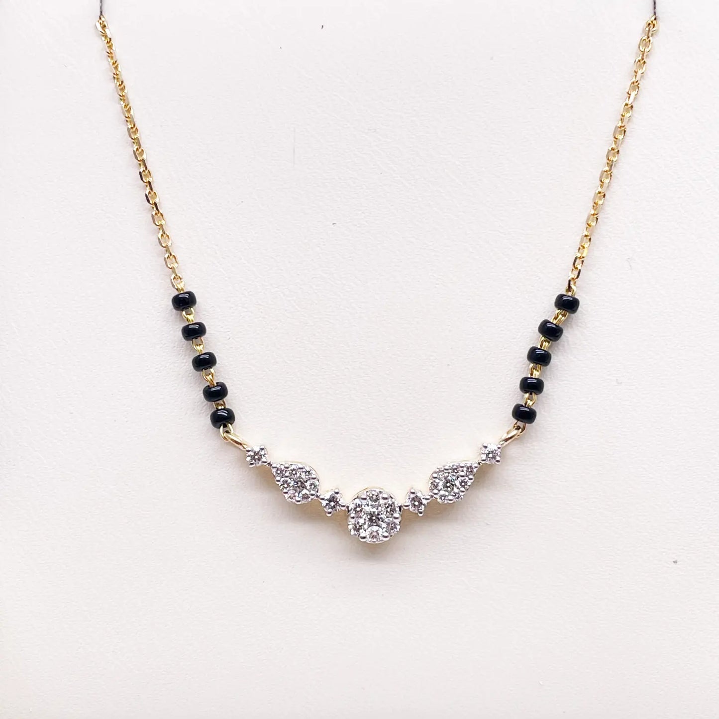 18ct Yellow Gold Natural Diamond 0.51ct Round & Pear Pendant Mangalsutra Necklace IGI Certified  Mangalsutra Chains