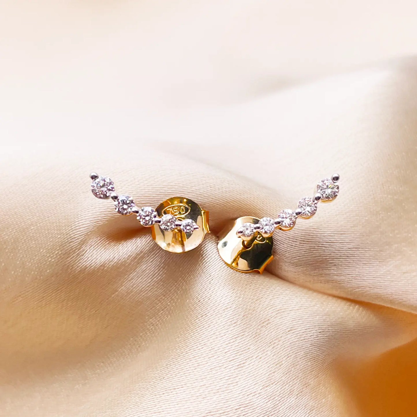 18ct Yellow Gold Natural Diamond Graduating Crawler Climber Earrings 0.25ct  Diamond earring