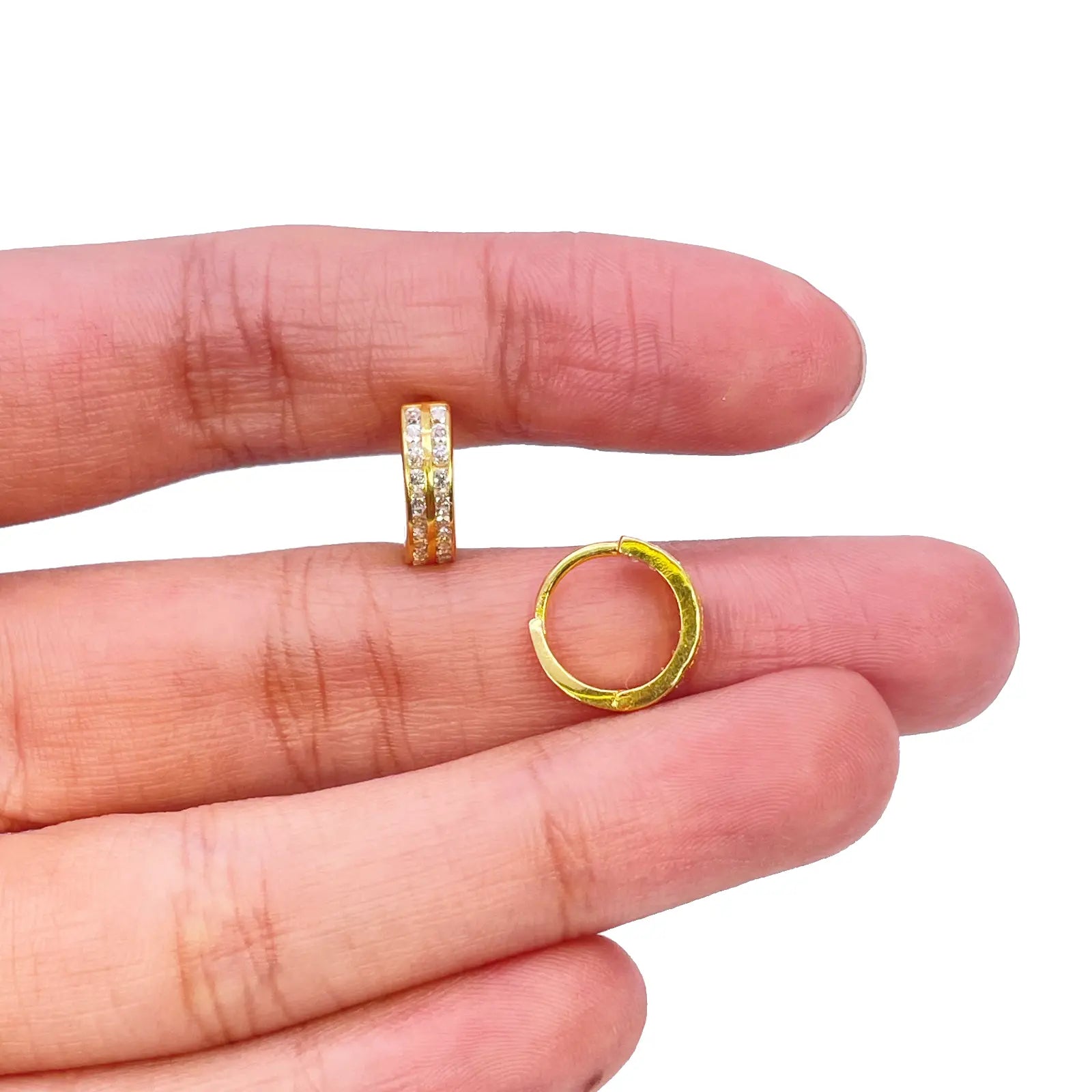 18ct Yellow Gold Pair Of Two Row Cubic Zirconia Hoop Huggie Earrings 8.4mm Diameter 