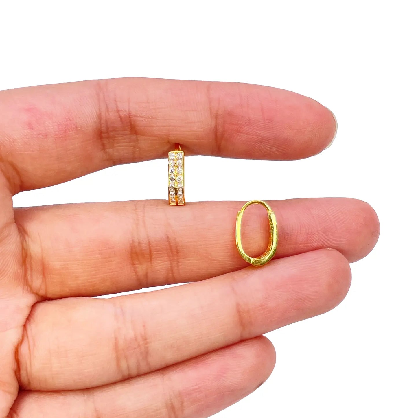 18ct Yellow Gold Pair Of Two Row Oval Hoop Huggie Earrings 5.3mm Diameter 