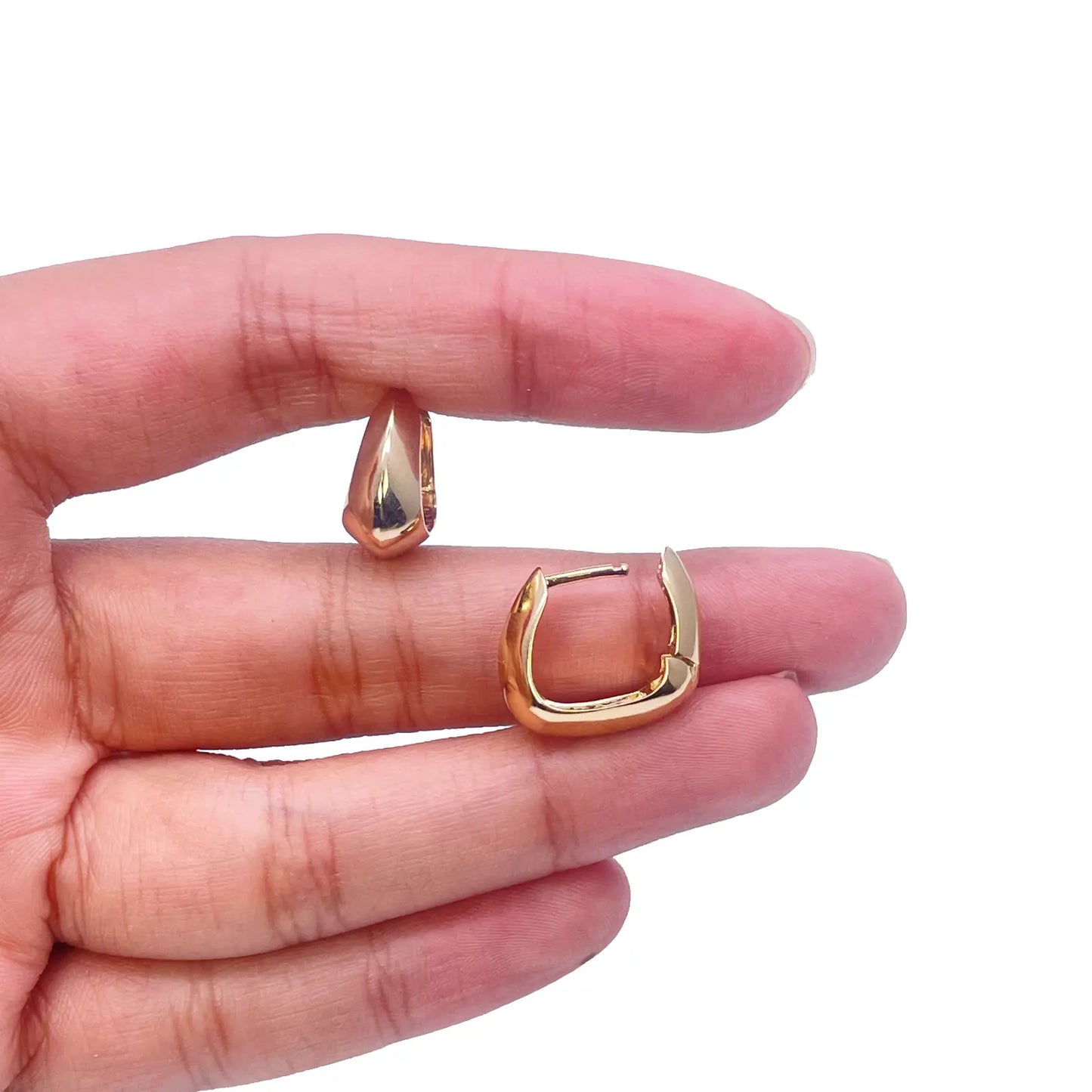18ct Yellow Gold  Square Hoop Huggie High Polished Minimalist Chic Earrings 