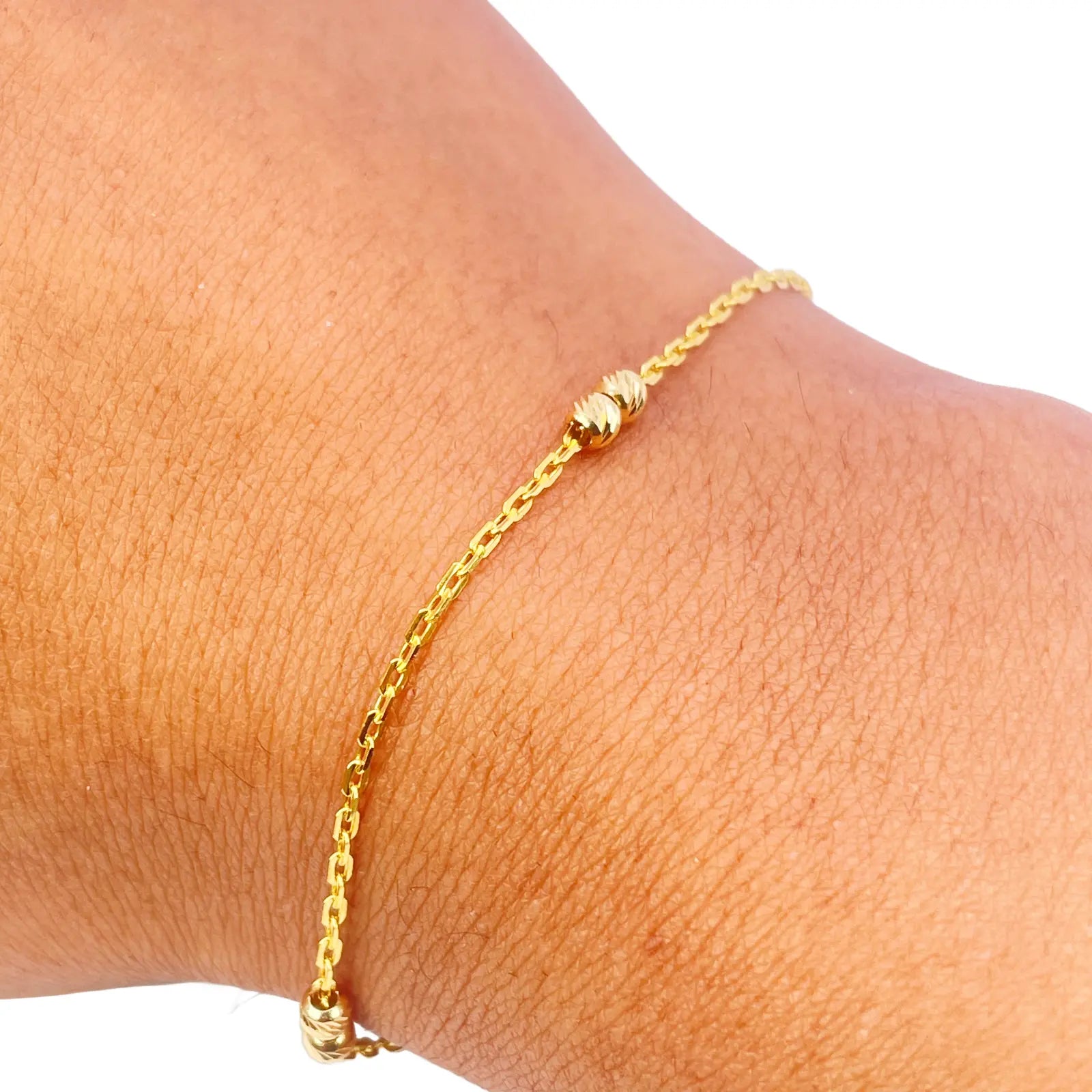 22ct Gold Beaded Bracelet Six Diamond Cut Beads Cable Chain 7 Inches 2.9mm Width 