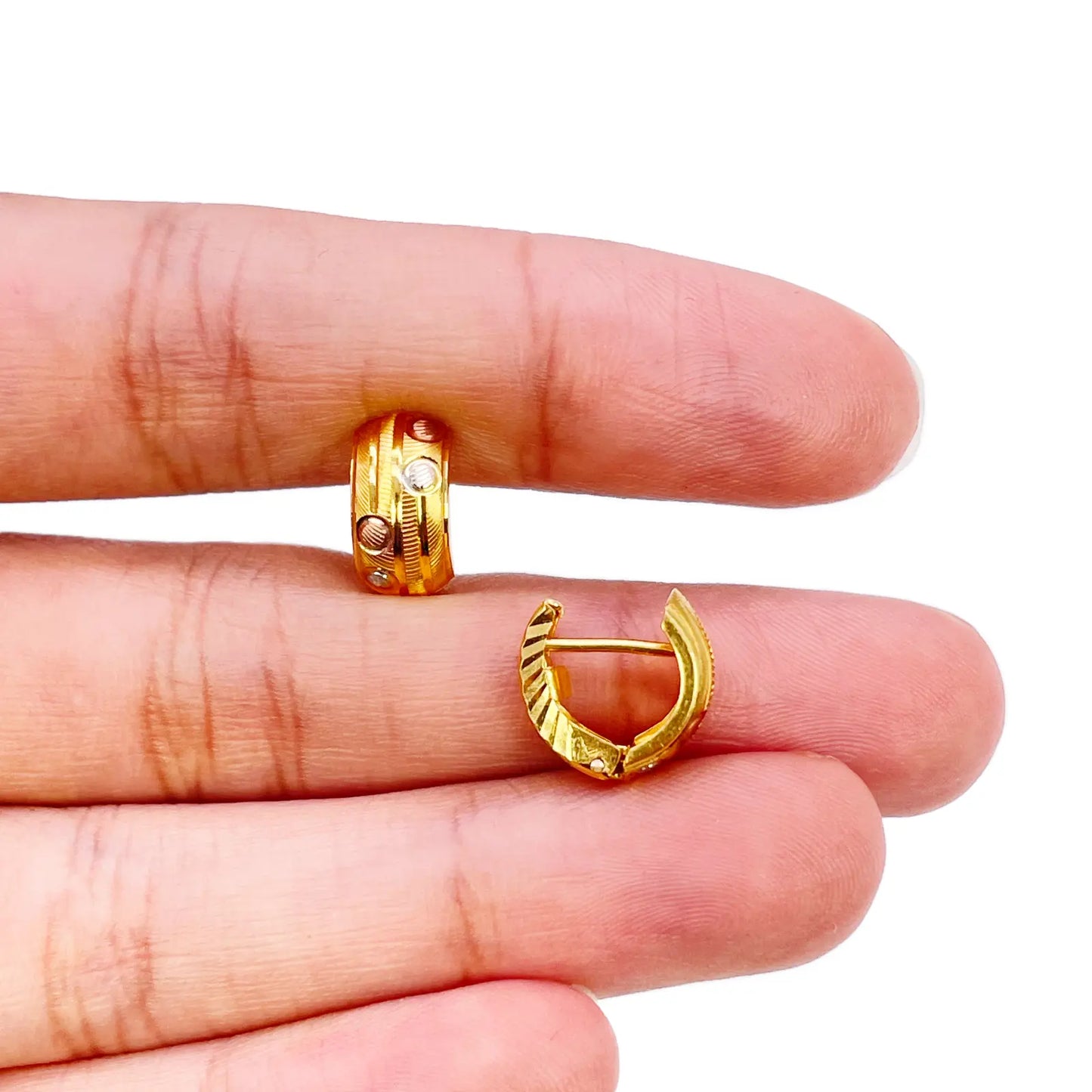 22ct Gold Triple-Tone Huggies Hoop Earrings Diameter 7 mm 