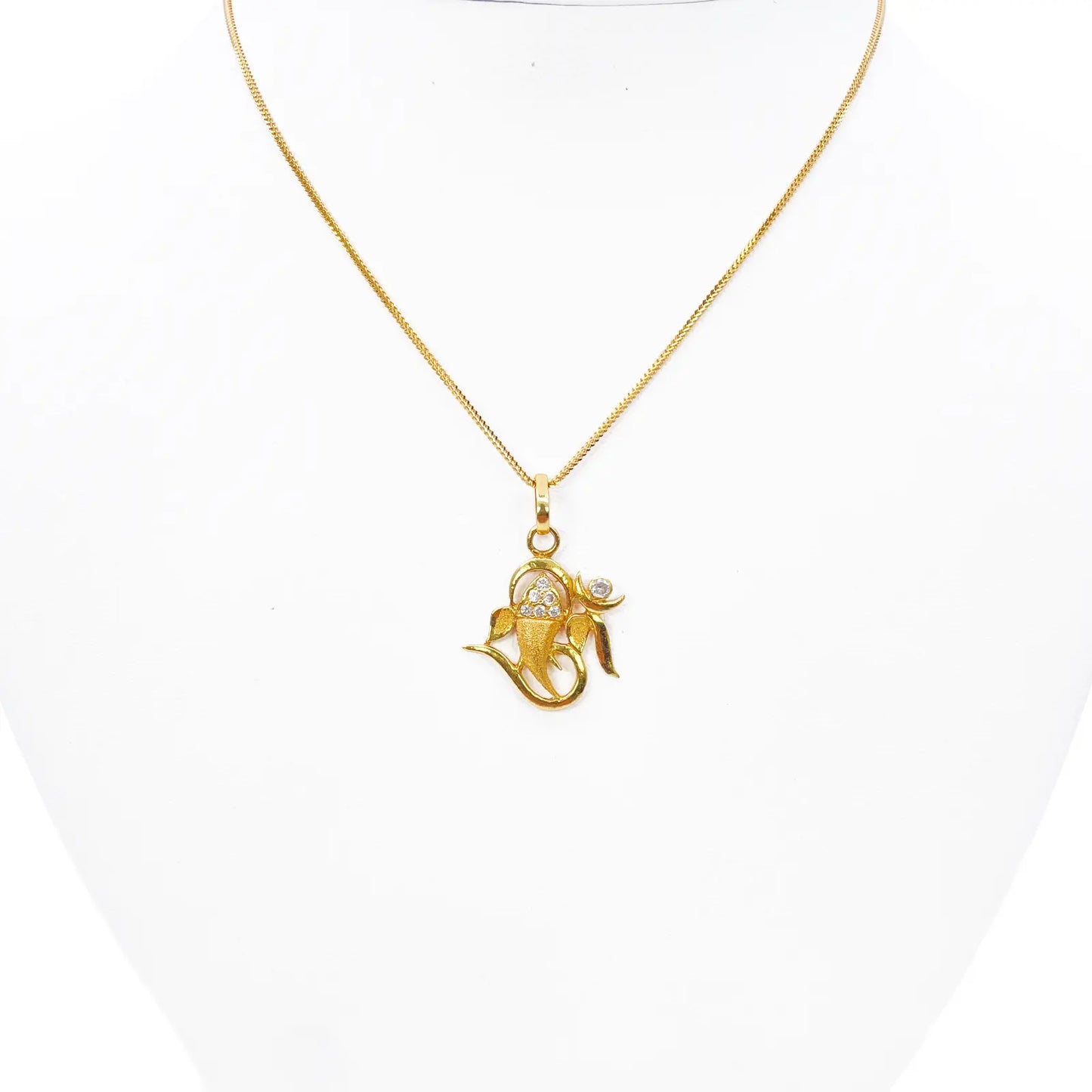 22ct Yellow Gold Beautiful High Polished & Matt Ganesha Pendant 22mm Length  Pendant
