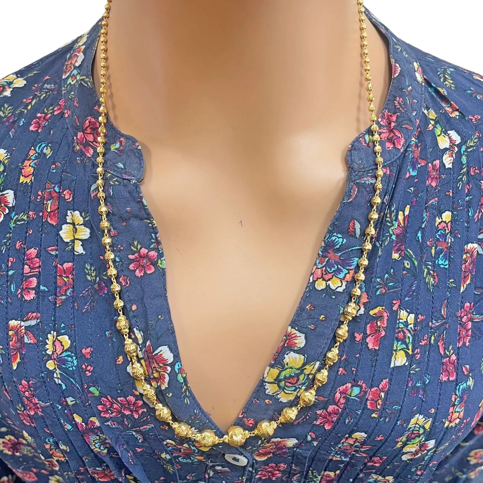 22ct Yellow Gold Diamond Cut Graduated Beaded Slip-On Necklace & Drop Earrings 