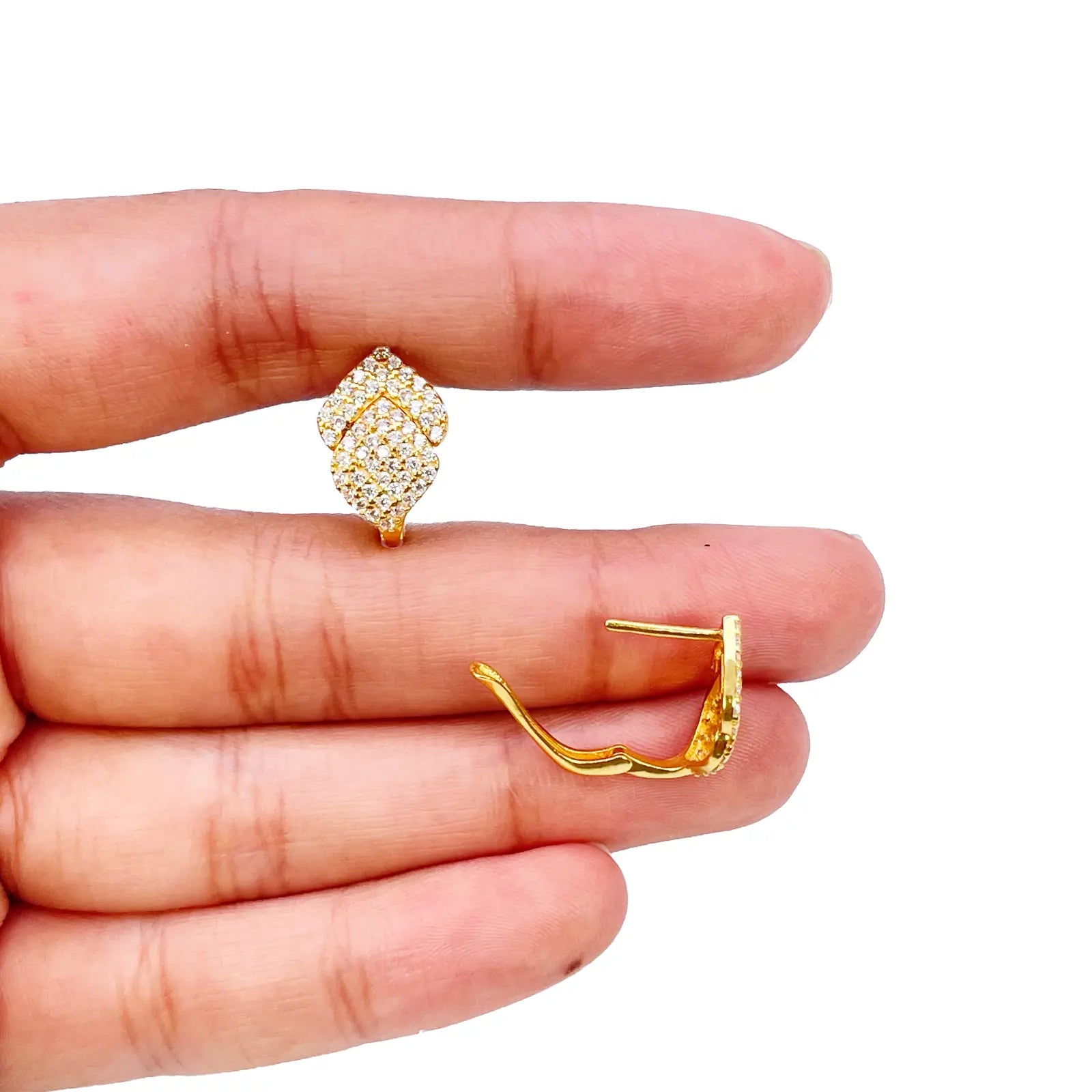 22ct Yellow Gold Fancy Cubic Zirconia Hoop Huggie Earrings 8mm Inside Diameter 