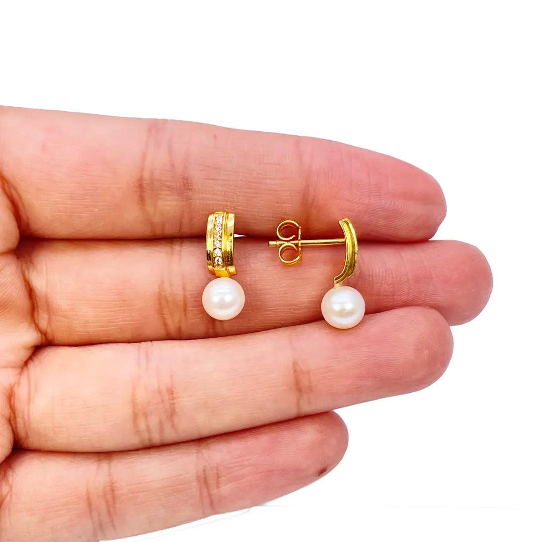 22ct Yellow Gold Freshwater Pearls Drop Stud Earrings 15.5mm Length 