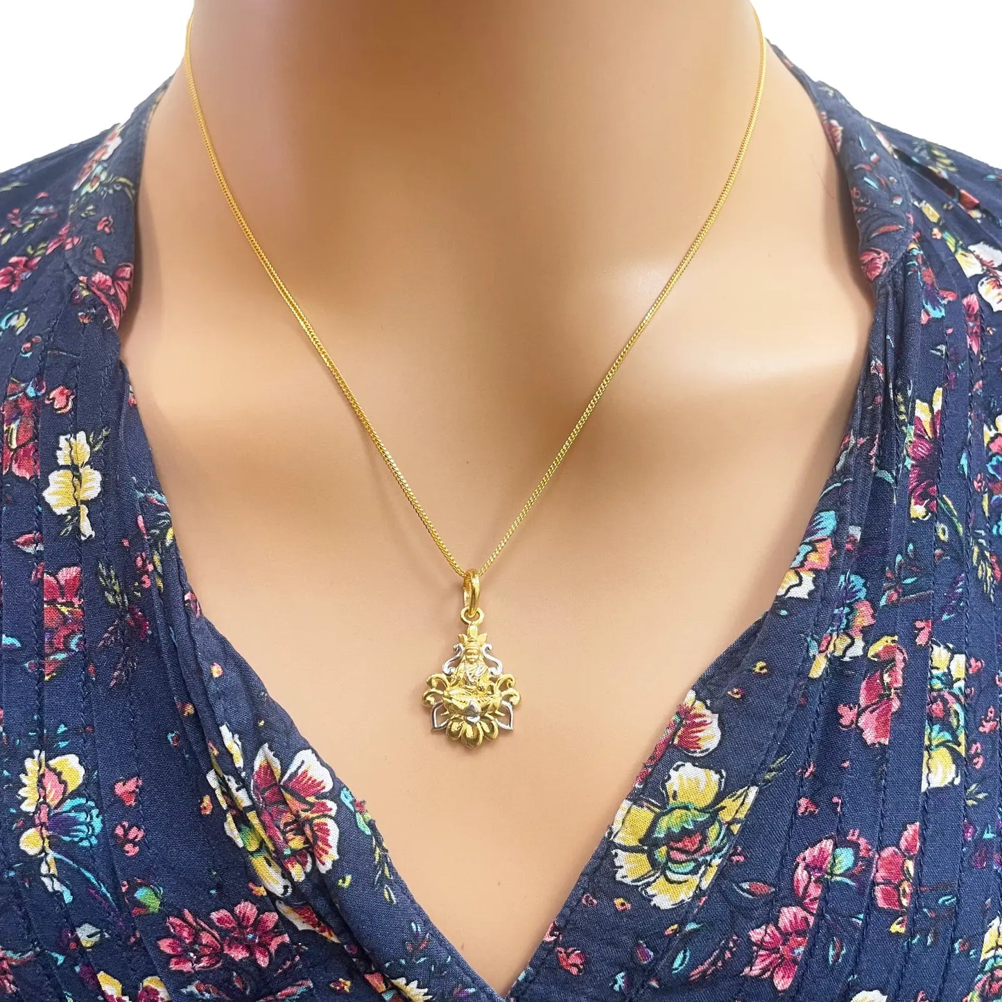22ct Yellow Gold High Polished & Matt Lakshmi  Pendant 