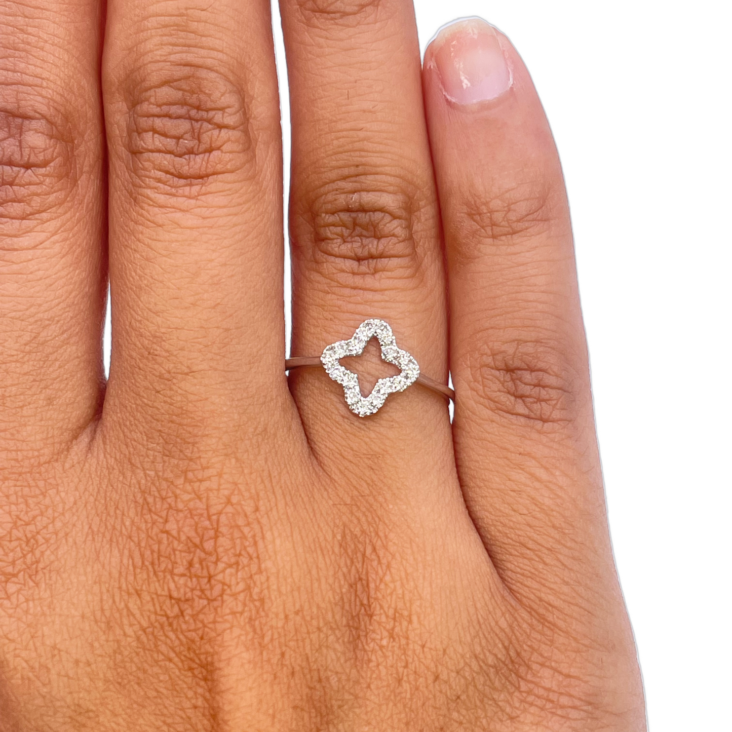 Bague trèfle/fleur en or blanc 18 carats avec diamants 0,19 carat