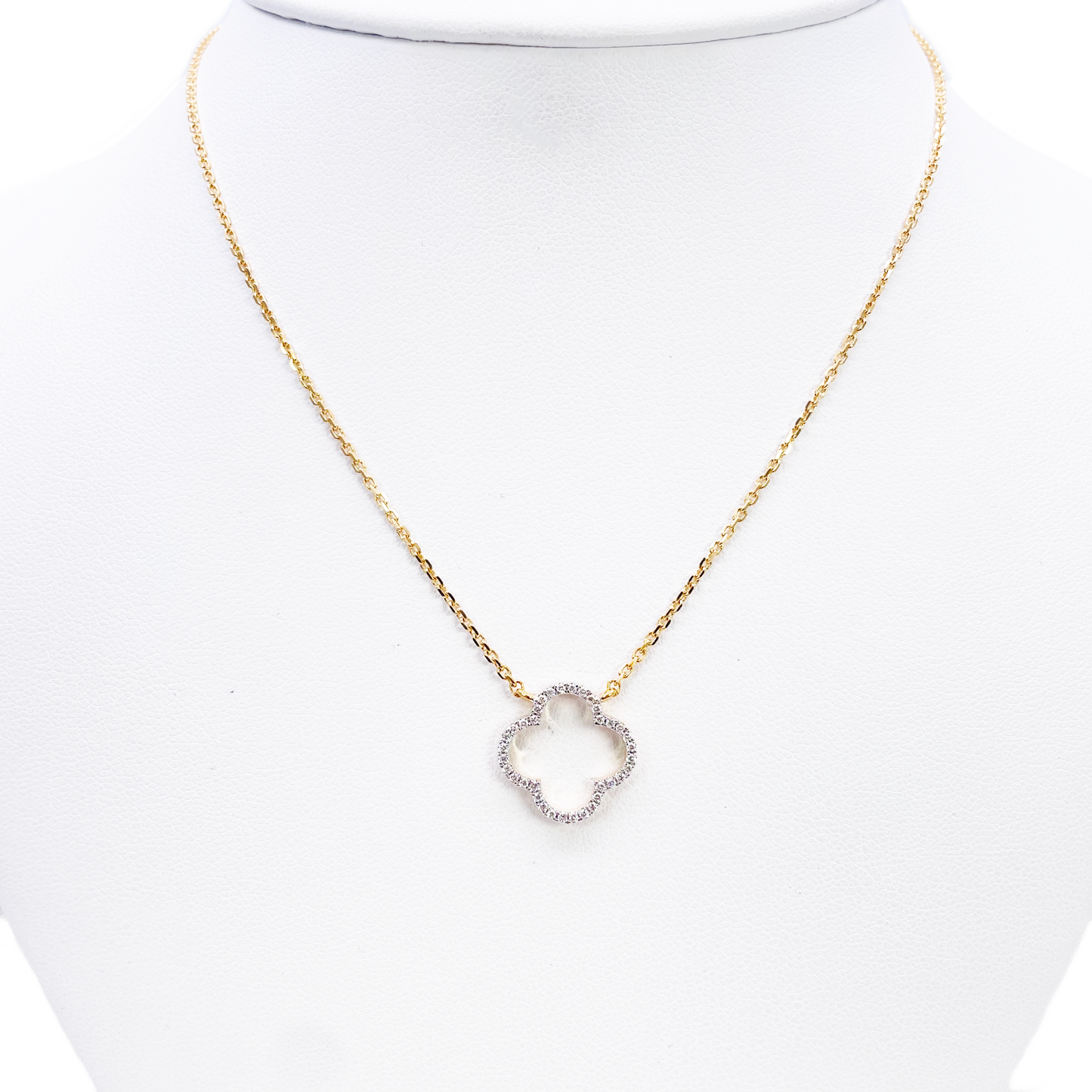 Collier élégant en or jaune 14 carats avec pendentif fleur ouvert serti de diamants 0,15 carat, 45 cm
