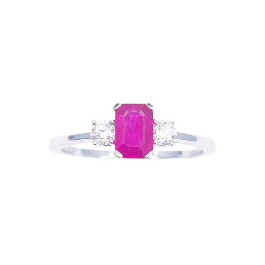 Bague en or 18 carats avec rubis et diamants, ronds et taille émeraude, trois pierres, 0,75 carat