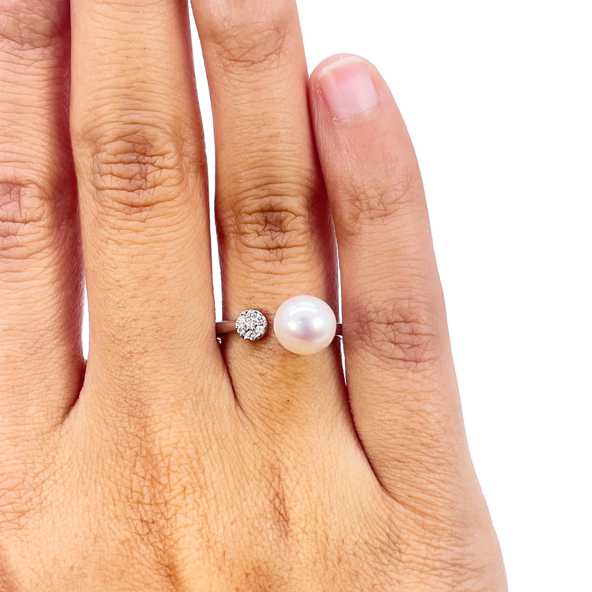 Bague en or 18 carats avec perle d'eau douce et diamant, ronde naturelle 0,05 carat