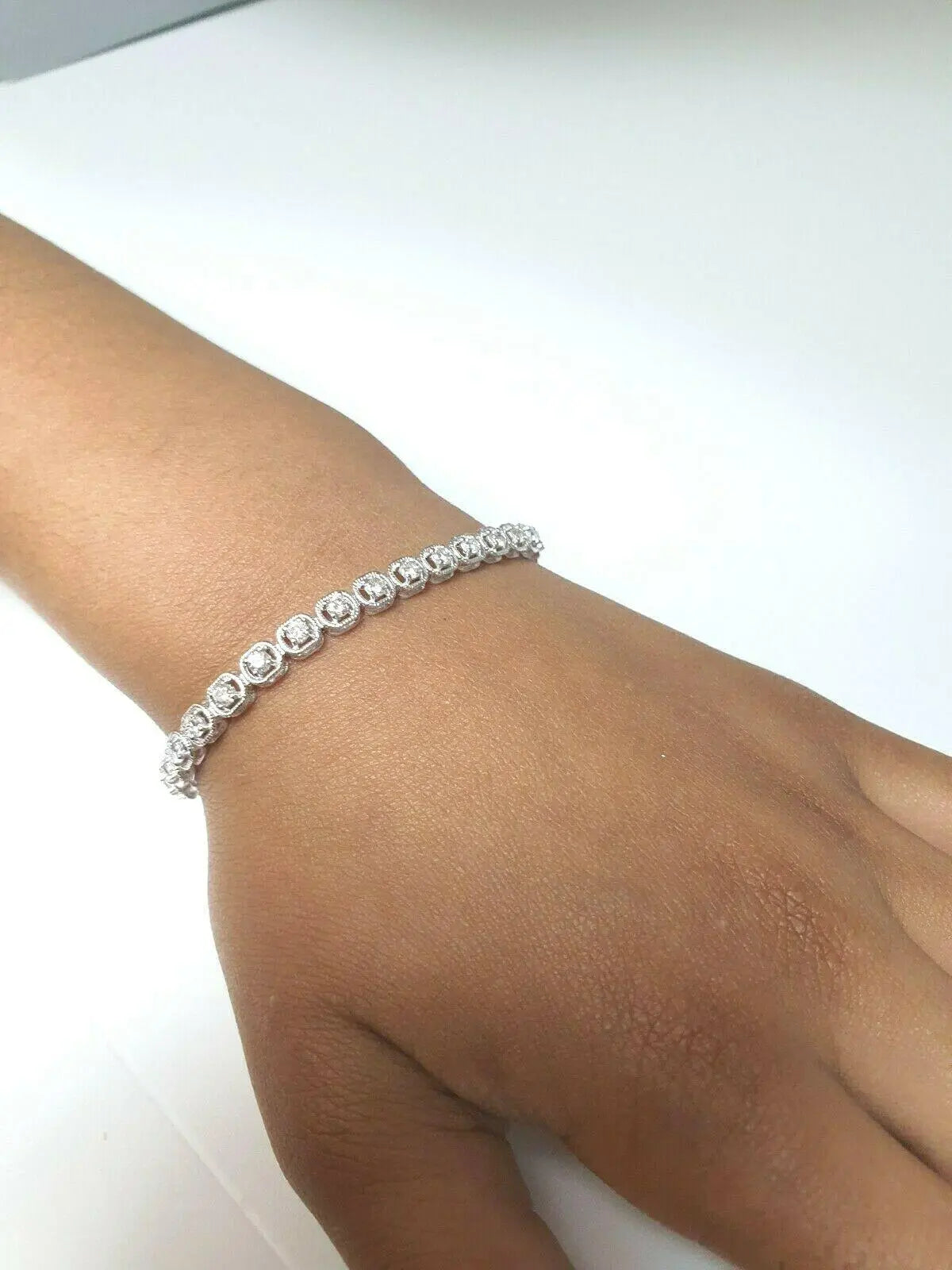 18Carat White Gold Diamond Tennis Bracelet 4claw 1.50cts 7.0''Inches Hallmarked  Diamond Bracelets