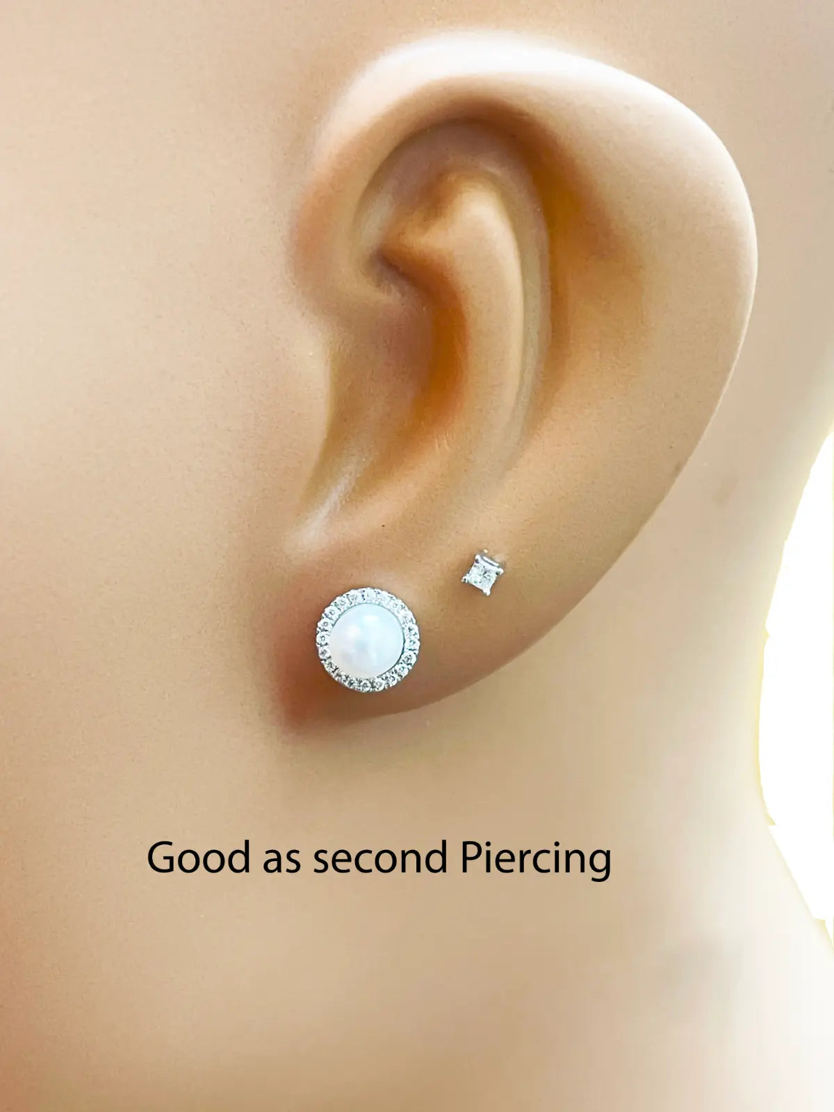 18ct White Gold Diamond Children's Earrings 0.06ct Child friendly safe & secure 
