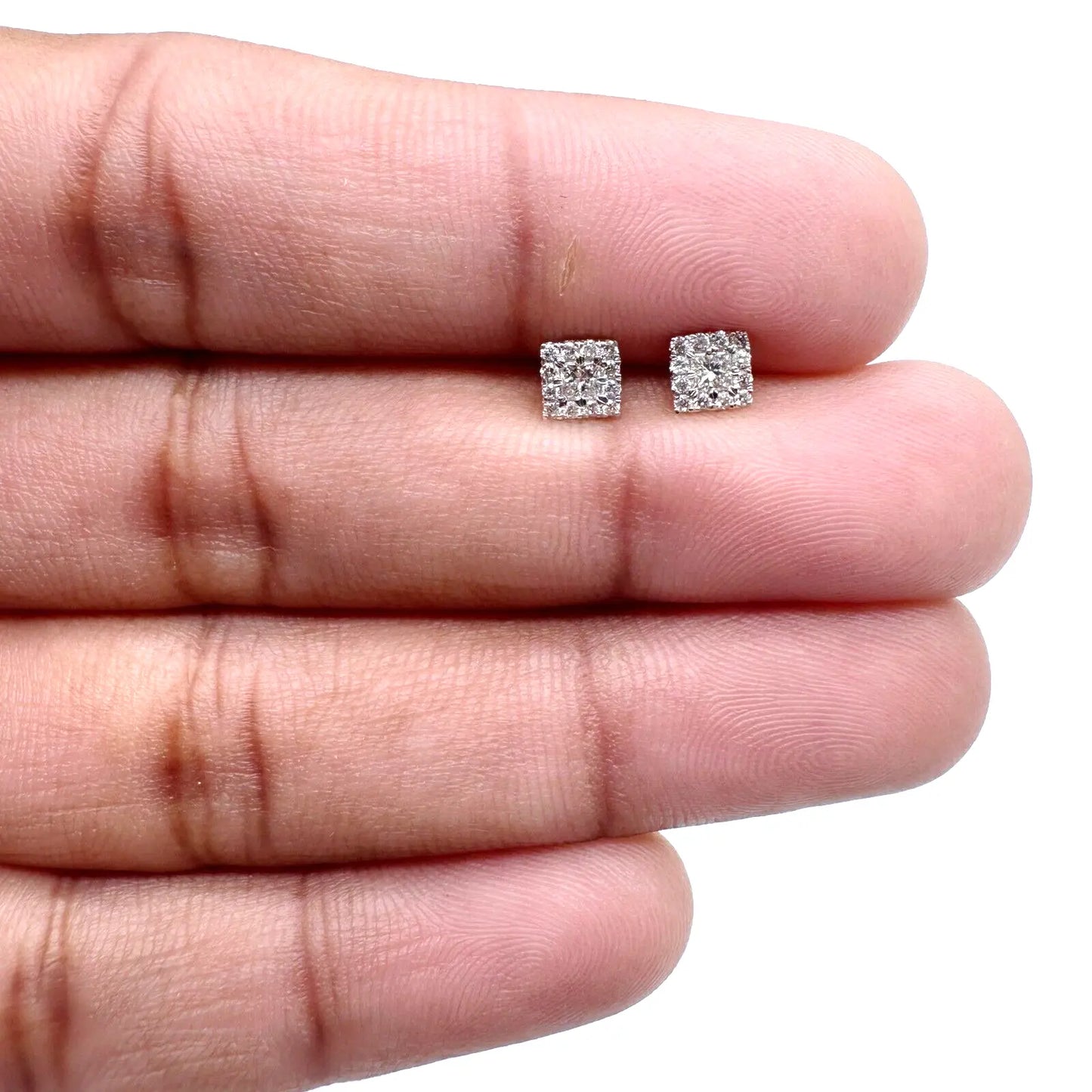 18ct White Gold & Princess Cut Diamonds Stud Earrings 0.31ct 