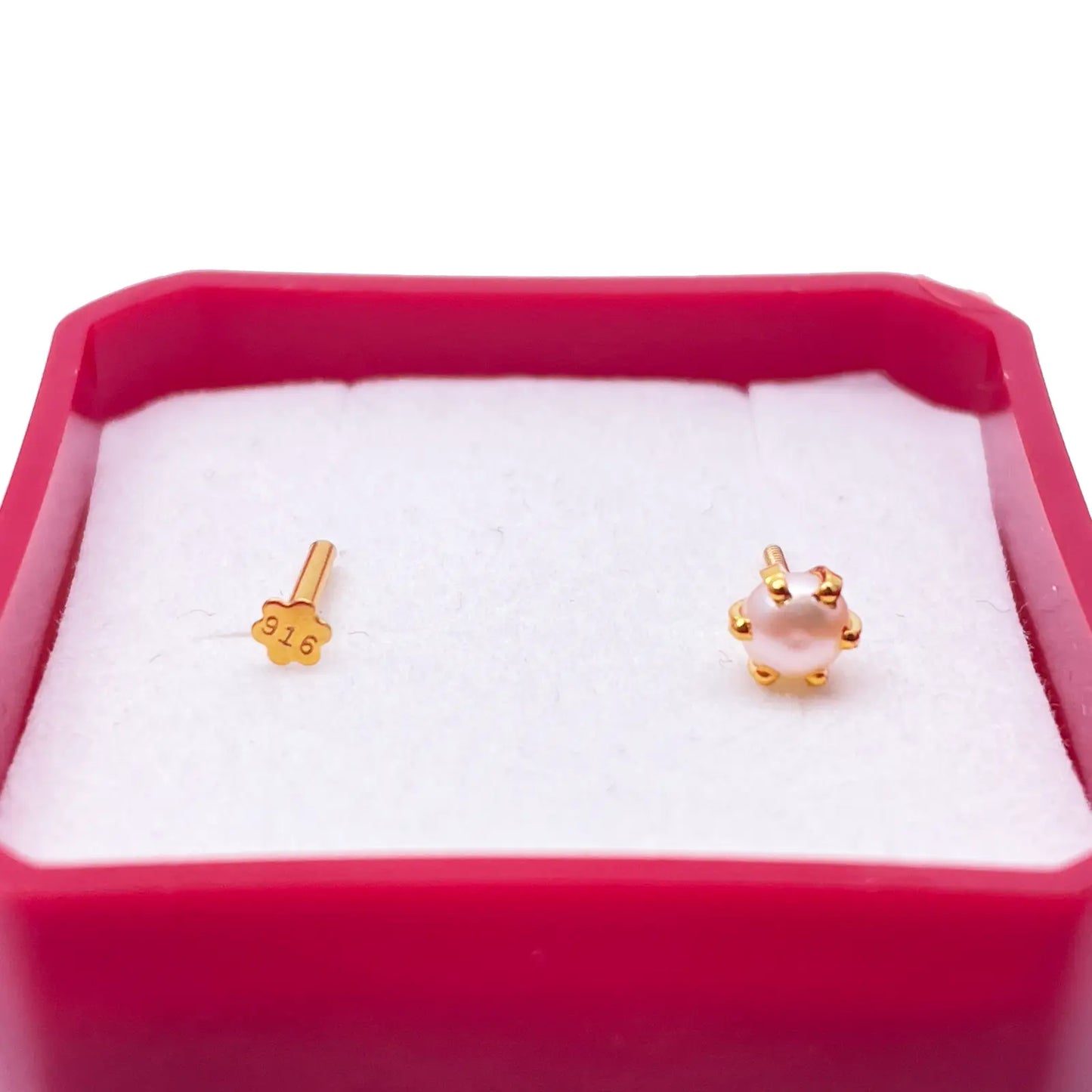 22ct Yellow Gold Freshwater Pearl Claw Single Nose Stud 4.3mm 